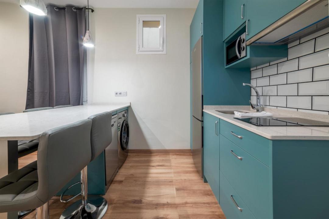 2 Bedrooms 1.5 Bathrooms Furnished - Justicia - Refurbished - Mintystay Madrid Esterno foto